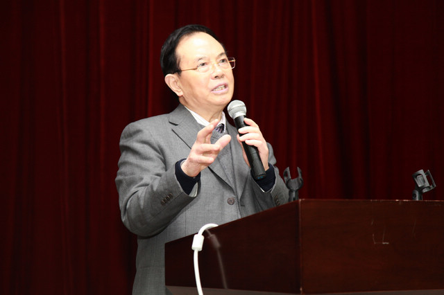 谢立信院士,教授